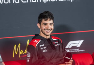 Komatsu wil niks loslaten over Ocon-toekomst: "Binnen een paar weken"