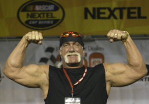 NASCAR Cup Series star set to run special Hulk Hogan tribute