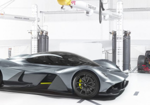 Aston Martin: 'Deelname als motorfabrikant onzeker'