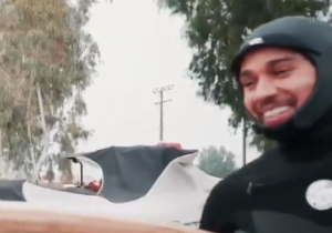 Hamilton tries out a new sport in F1 off-season