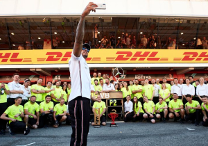 Formula 1 teams limited to 80 on-site team members in 2020