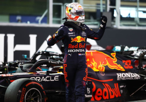 Red Bull bereid om te vechten voor titel Verstappen 'als het zover komt'