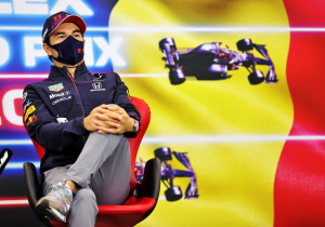 Perez groeit langzaam bij Red Bull: "Volg steeds meer eigen weg in plaats die van Verstappen"