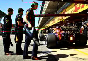 Verstappen forced into engine change after oil leak