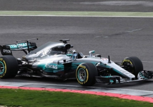 'Mercedes komt met nog betere W08 naar tweede testweek'