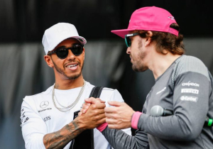Hamilton could be powerless to stop Mercedes signing Alonso - Report