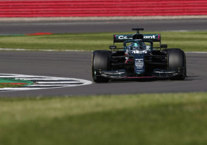 Aston Martin aiming high for 2022