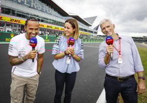 F1 champion stung by 'bandits' after costly error