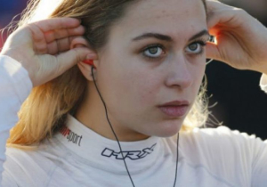 Sophia Flörsch ondergaat succesvol elf uur durende operatie