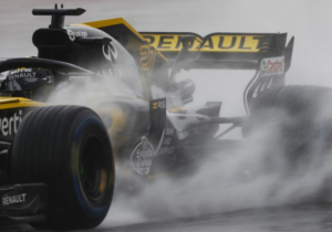 Derde vrije training Duitsland valt in het water: Leclerc klokt snelste tijd