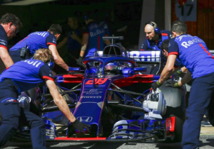 FIA to look 'very carefully' at team alliances