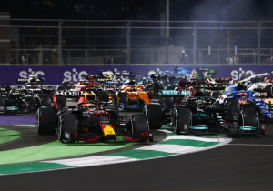 Hamilton Verstappen battle headlines Saudi red-flag drama