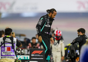 Grote kans dat Hamilton gewoon zal rijden dit weekend: 'Hij is in Abu Dhabi'