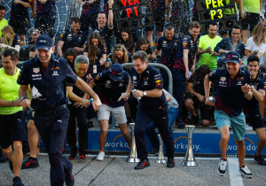 Pérez wil Red Bull-personeel bedanken met bijzonder diner