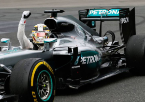 Mercedes beat Real Madrid, Patriots & Warriors to Team of the Year award