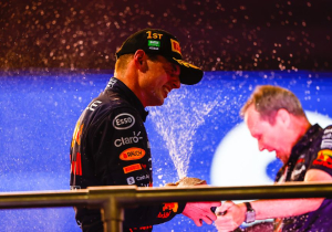 Verstappen heeft optie om Red Bull vroegtijdig te verlaten: "Er zit een clausule in"