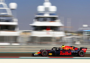 1e vrije training Abu Dhabi: Verstappen de snelste, Ferrari verstopt zich