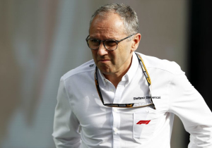 F1 chief hints at dramatic choice for historic race