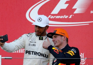 Max Verstappen: 'Hoop dat Hamilton het moeilijk met me krijgt volgend jaar'