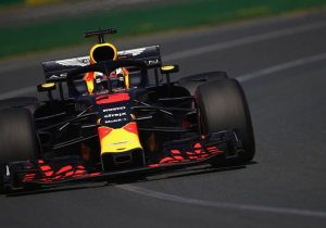 Ricciardo over gridstraf: 'Zal de anderen er eens naar vragen'