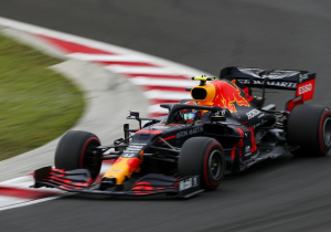Horner verdedigt Albon, Hulkenberg beschikbaar voor Red Bull | GPFans Week-End