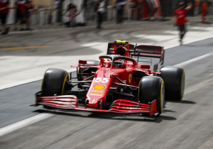 Sainz leeft jongensdroom: "Heb mezelf altijd al als Ferrari-coureur voorgesteld"