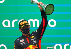 Van de Grint over Verstappen: 'Hij zou Ferrari er weer bovenop kunnen helpen'