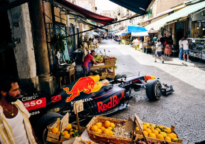 WATCH - Verstappen goes for a spin in Palermo ahead of Italian GP