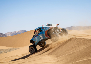 Dakar 2025: Spierings verdient eerste zege in Etappe 2, maar veel tijdverlies voor Van den Brink