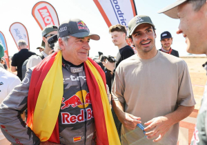 Lo que más sorprende a Sainz del Dakar de su padre