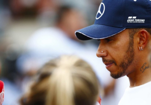 Hamilton komt terug op opmerking over 'sloppenwijk'