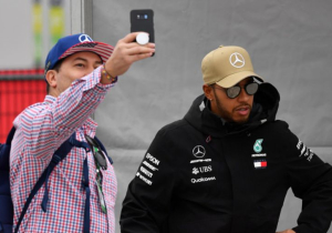 IN BEELD: Teams maken zich gereed voor derde vrije training en kwalificatie