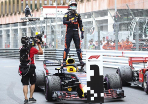 Ricciardo Monaco win 'like Schumacher' - Horner