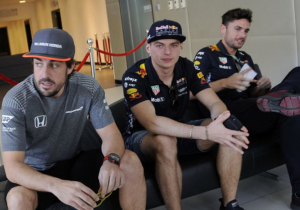 Verstappen: 'Alonso gaat naar IndyCar omdat hij niet meer kan winnen'