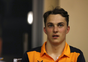 Piastri issues McLaren apology after 'TOUGH RACING' thwarts podium chances