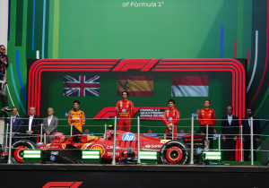 La ÉPICA narración en Italia de la victoria de Carlos Sainz en México