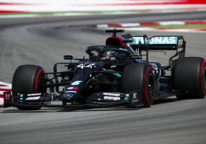 Hamilton praises "awesome" Mercedes team after another dominant qualifying