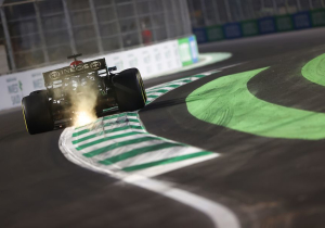 Mercedes warn of Jeddah "jeopardy" at 'unforgiving circuit'