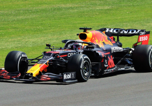 Zo snel groeide het vermogen van Max Verstappen naar €210 miljoen