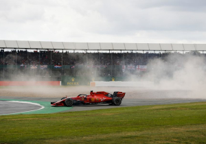 Schumacher: 'Op deze manier raakt Vettel voorkeurspositie kwijt'