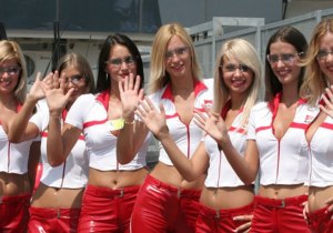 Liberty Media want to keep grid girls 'relevant'