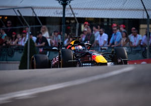 Antonelli het snelst in derde vrije training Monaco, Verstappen gehinderd door rode vlag