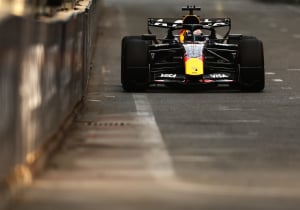 LIVE | Kwalificatie GP Azerbeidzjan: Kan Verstappen Mercedes verslaan voor de pole?