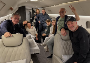 F1-CEO Domenicali vliegt met McLaren mee richting Oezbekistan voor FIA-gala