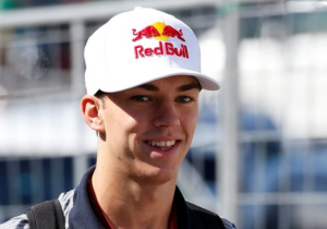 Gasly reed met 60 km per uur over de finish: "Bup, bup, bup, bup"