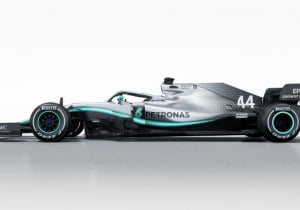 VIDEO: Hamilton drives 2019 Mercedes F1 car for first time
