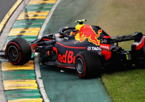 Horner over Verstappen: 'Geweldig gereden, ondanks invloedrijke schade'