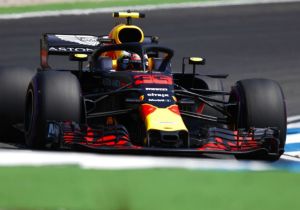 Max Verstappen valt uit in openingsfase Grand Prix Hongarije