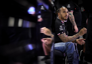 Hamilton questions Mercedes strategy as Mexican booing turns "awkward"