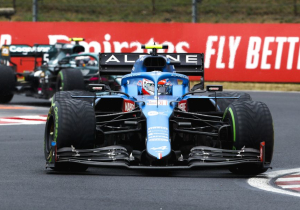 Ocon wint Grand Prix van Hongarije: "Wil Fernando ook graag feliciteren!"